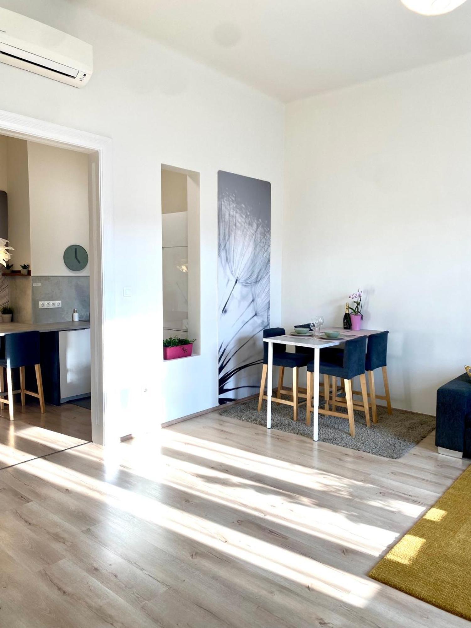 B32 Gellert Apartment Budapest Ngoại thất bức ảnh
